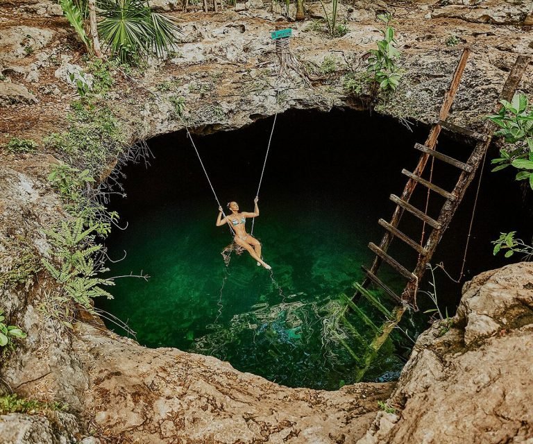Cenote Calavera (Tulum)
