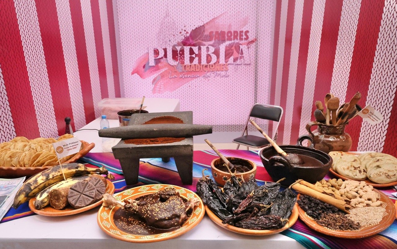 Puebla rinde homenaje al mole poblano y lanza nueva ruta turística rumbo a 2030