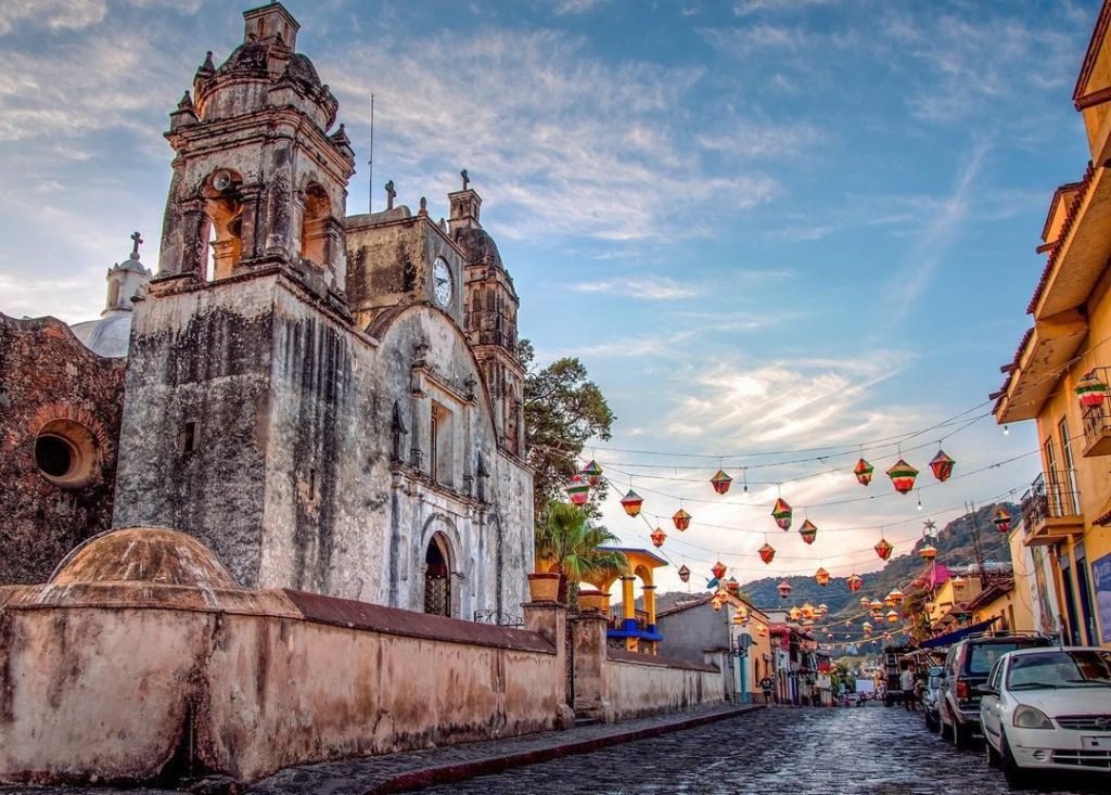 Tepoztlán, en el estado de Morelos.