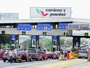 ¿Qué cubre el seguro de CAPUFE al pagar la caseta y cómo hacerlo válido en una autopista federal?