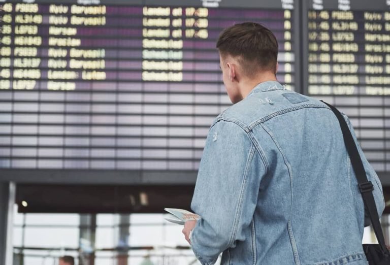 Vuelos de última hora: Las rutas nacionales que bajan de precio en la transición de enero a febrero