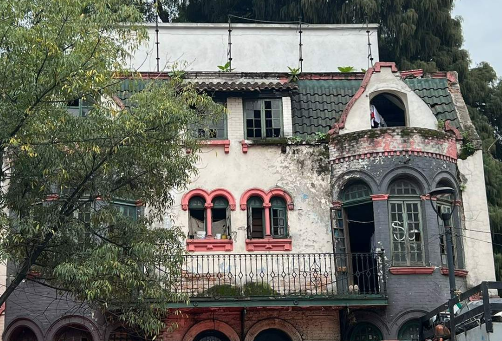 Casas embrujadas en CDMX:  Casa Negra o Casa Mondragón
