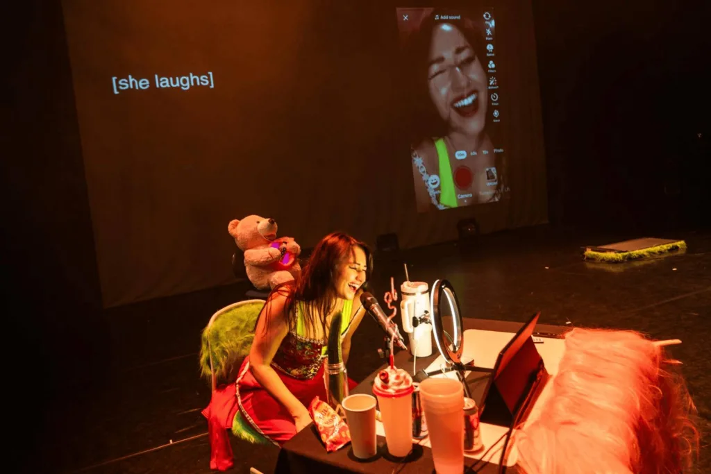 El Festival Internacional Cervantino 2025 vive hoy su momento estelar con una programación que cautiva a los amantes del arte. Descubre los espectáculos imprescindibles del día de hoy.