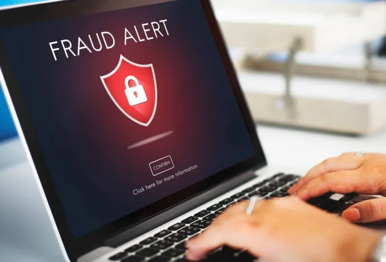 Fraudes redes sociales en agencias de viajes falsas