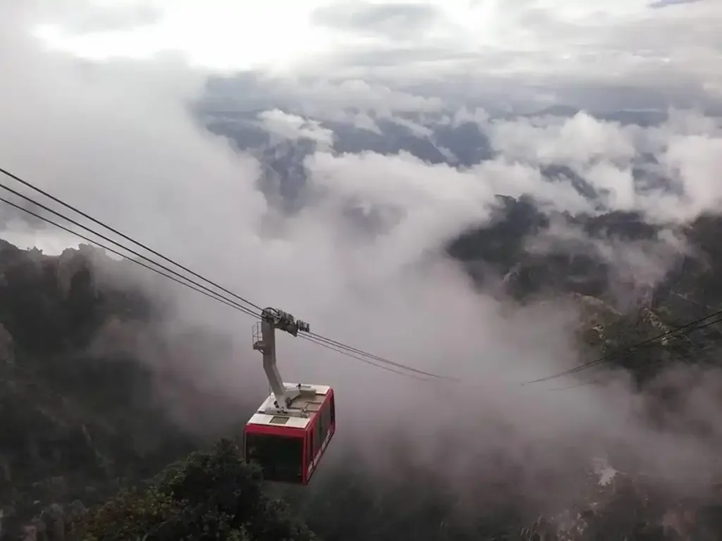 Si buscas experiencias panorámicas inolvidables, estos cuatro teleféricos te ofrecen vistas espectaculares y una forma distinta de explorar México. Aquí te contamos los detalles.
