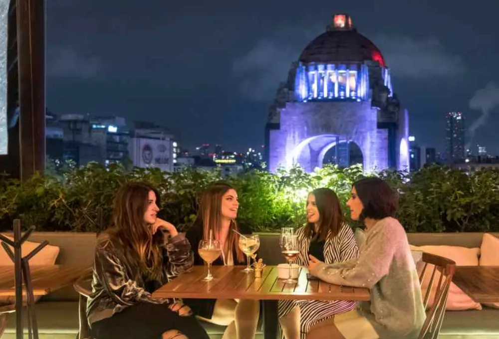 Terraza Cha Cha Chá.