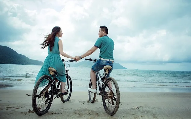 Descubre qué es el turismo de romance, sus características, cómo ha evolucionado y por qué México se está posicionando como un destino ideal para experiencias románticas como bodas, lunas de miel y escapadas en pareja.