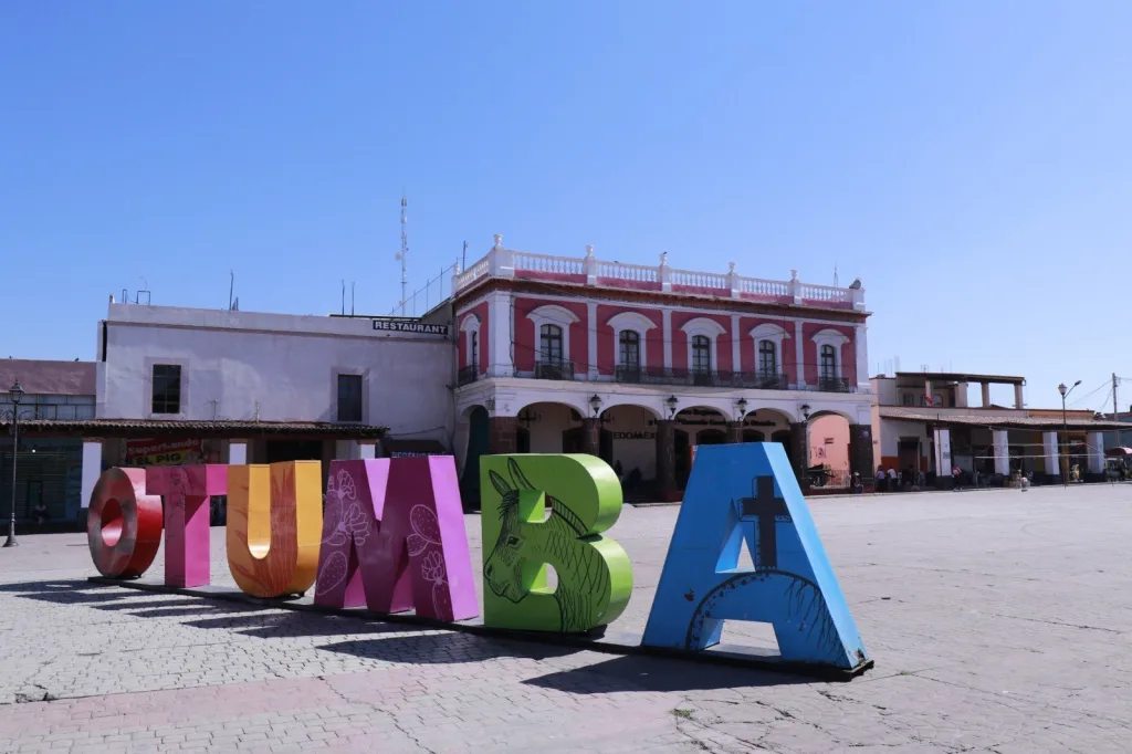Descubre Otumba, el Pueblo Mágico del Estado de México famoso por su Feria del Burro, una tradición única llena de historia y cultura. ¿Te vas a lanzar?