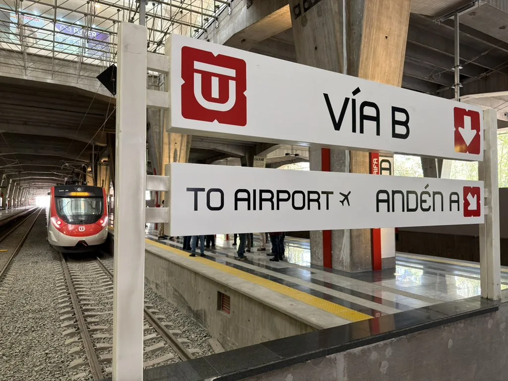 El Tren Suburbano al AIFA está listo. Conoce la nueva fecha de inauguración, ruta, estaciones y cómo cambiará la movilidad hacia el aeropuerto.