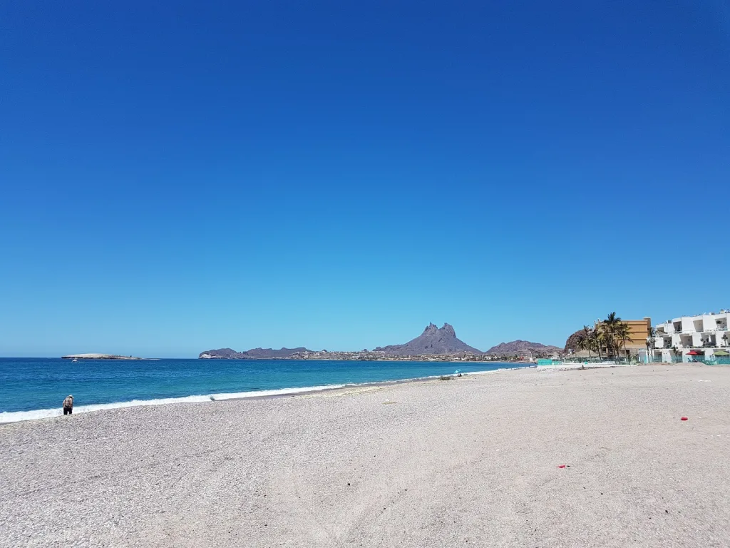 Descubre las mejores playas de México para hacer un detox digital, relajarte lejos del estrés y reconectar con la naturaleza sin tantas pantallas. ¿Cuándo irás?