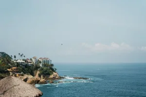 En la costa de Michoacán, aún existen playas que conservan su esencia rústica y natural (Imagen ilustrtiva/Foto: Pexels