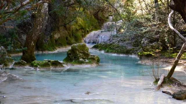 Pozas Azules y ríos subterráneos escondidos en Puebla para refrescarse en junio
