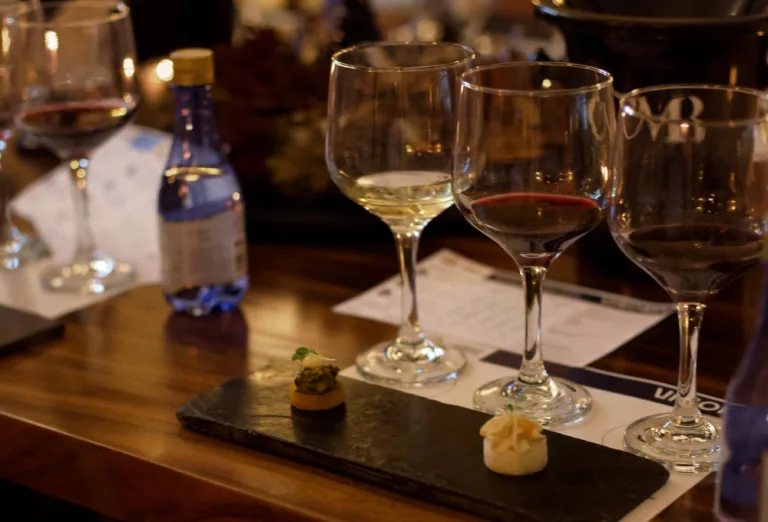 ¿Cuáles son los restaurantes de Jalisco premiados en los Wine Spectator Restaurant Awards 2026?