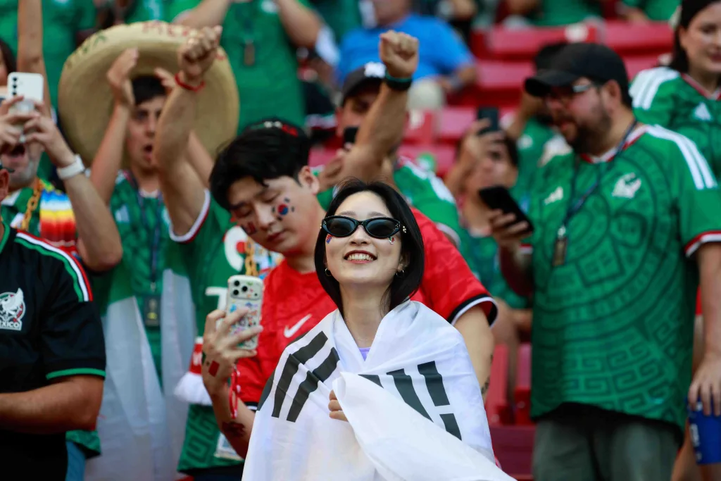 El Mundial 2026 ya está generando importantes beneficios para México. Conoce cuánto dinero se espera que deje el torneo, cuántos turistas han llegado y cómo está impactando al sector turístico nacional.