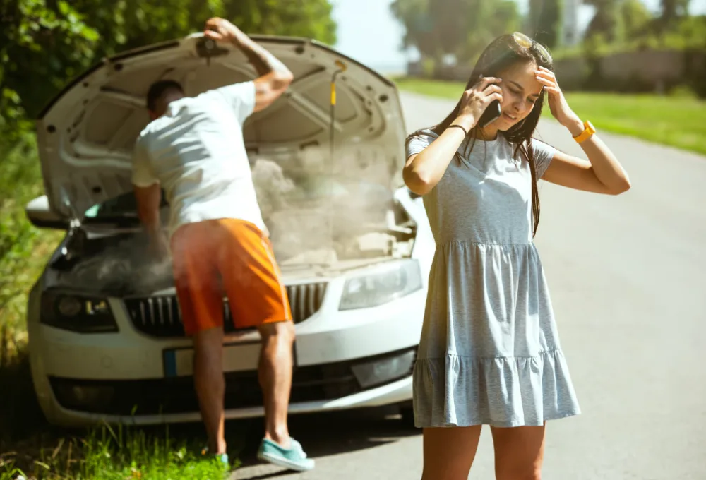 ¿Qué pasa si tu coche se calienta en carretera y cómo salvar tu motor en una ola de calor?