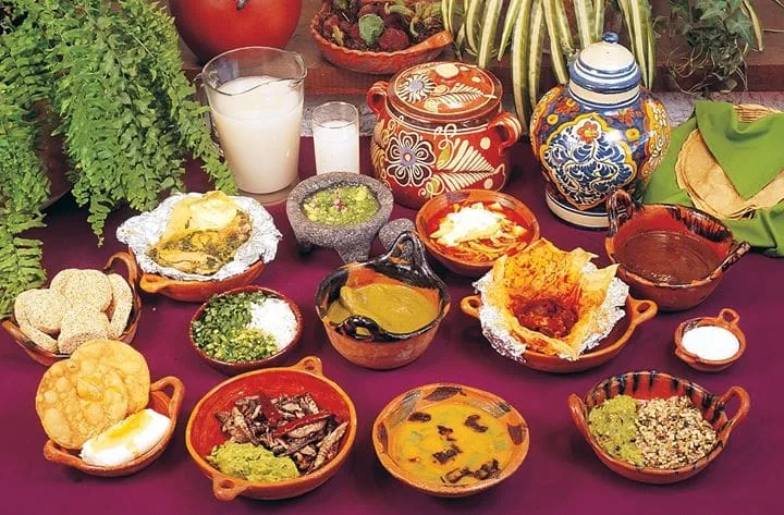 Descubre Hacienda Tepozontitla en Tlaxcala, un destino que combina historia virreinal, avistamiento de luciérnagas, gastronomía tradicional y experiencias de descanso en medio del bosque.
