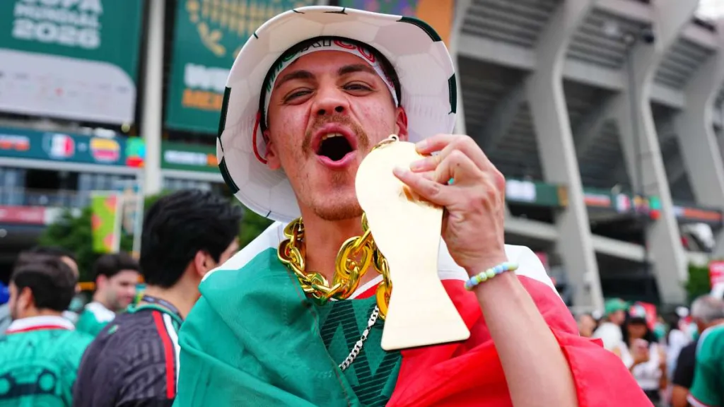 Descubre el origen de “¿Y si sí?”, la frase que se convirtió en el lema de esperanza de millones de mexicanos durante el Mundial 2026 y que hoy simboliza la ilusión de hacer historia. ¿Cuántas veces la has dicho?
