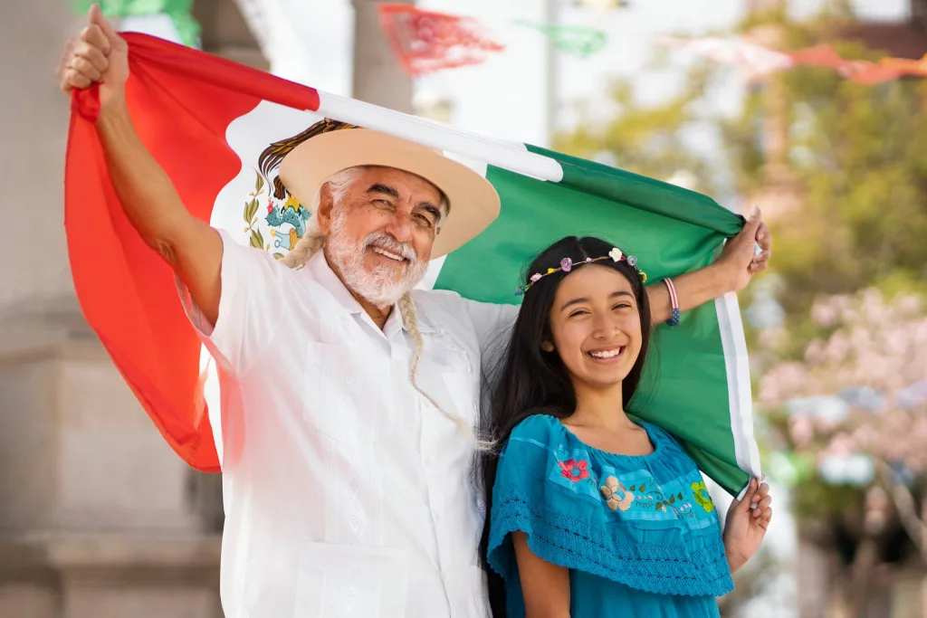 Descubre las frases mexicanas que más confunden a los extranjeros, cuál es su verdadero significado y por qué forman parte de la identidad cultural de México.