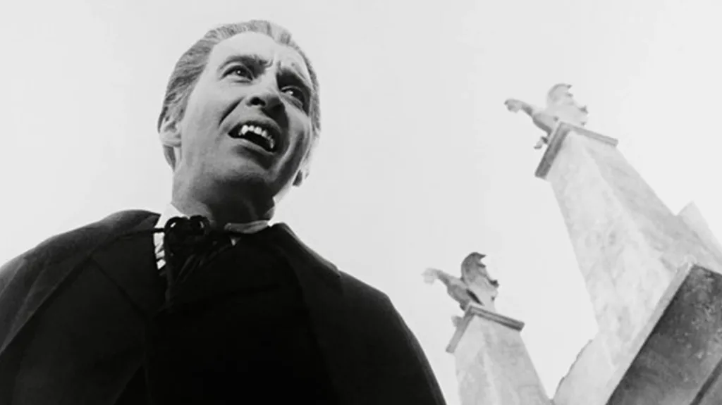 Descubre la historia del Vampiro del Panteón de Belén en Guadalajara. Conoce quién fue el Conde de Baldor, cuál es el origen de esta famosa leyenda, qué representa el misterioso árbol y por qué sigue cautivando a miles de visitantes.