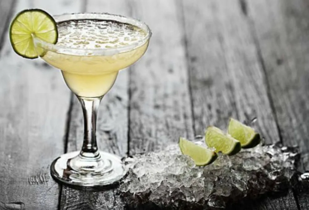 ¿Dónde se inventó la Margarita? La disputa histórica de Ensenada por el cóctel más famoso del mundo