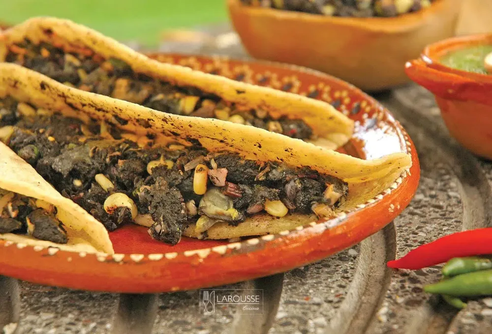 ¿Qué es el huitlacoche, el hongo que los extranjeros temen pero que es un manjar de lujo en México?