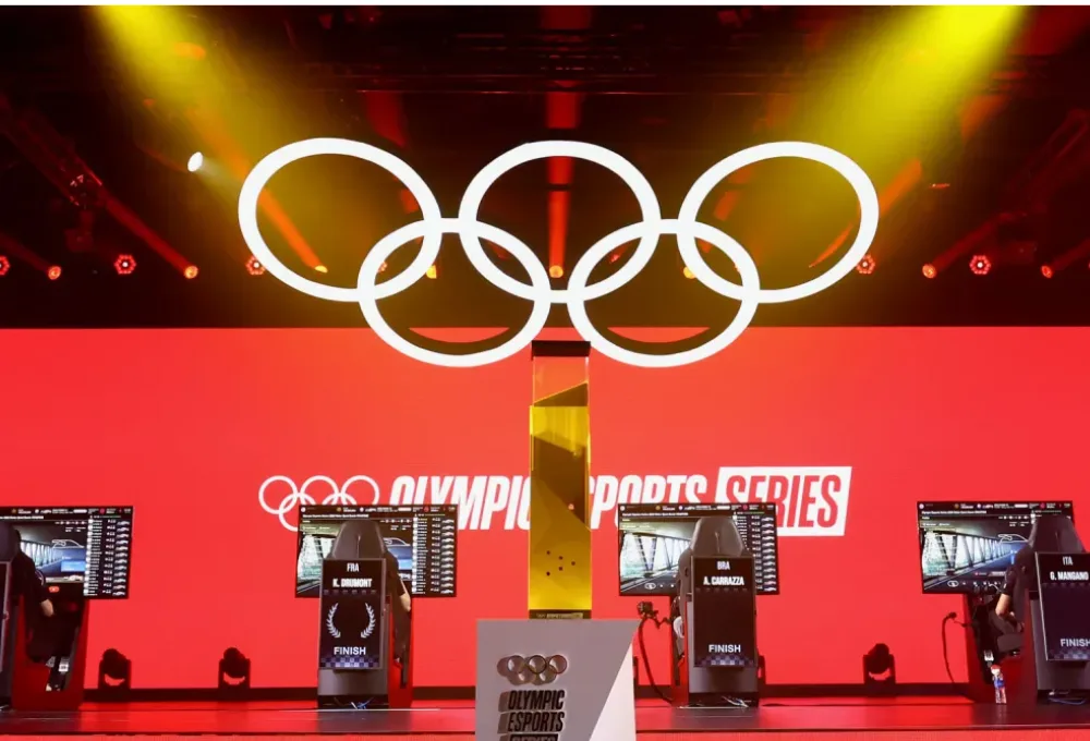 Descubre la historia de los e-sports, la evolución del gaming competitivo en México, sus máximos exponentes y si los videojuegos son considerados deporte oficial.