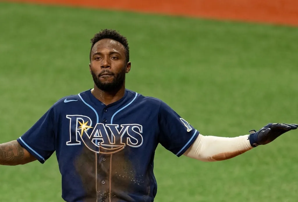 Conoce a Randy Arozarena, el beisbolista cubano que escapó de su país en una lancha improvisada y llegó a lo más alto del béisbol internacional. ¿Lo conoces?