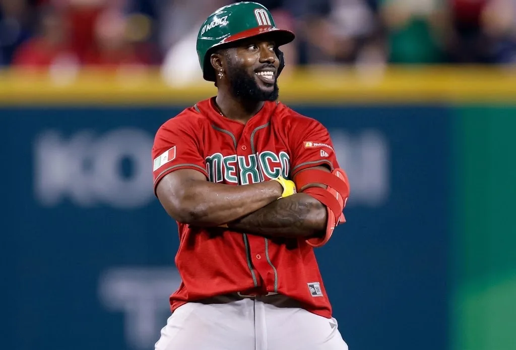 Conoce a Randy Arozarena, el beisbolista cubano que escapó de su país en una lancha improvisada y llegó a lo más alto del béisbol internacional. ¿Lo conoces?