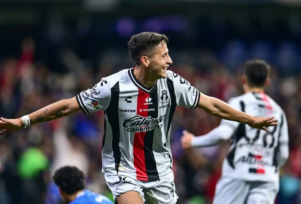 Analiza las claves del éxito de los ocho mejores equipos del torneo Apertura 2026 de la Liga MX, su rendimiento y la lucha rumbo a la Liguilla.