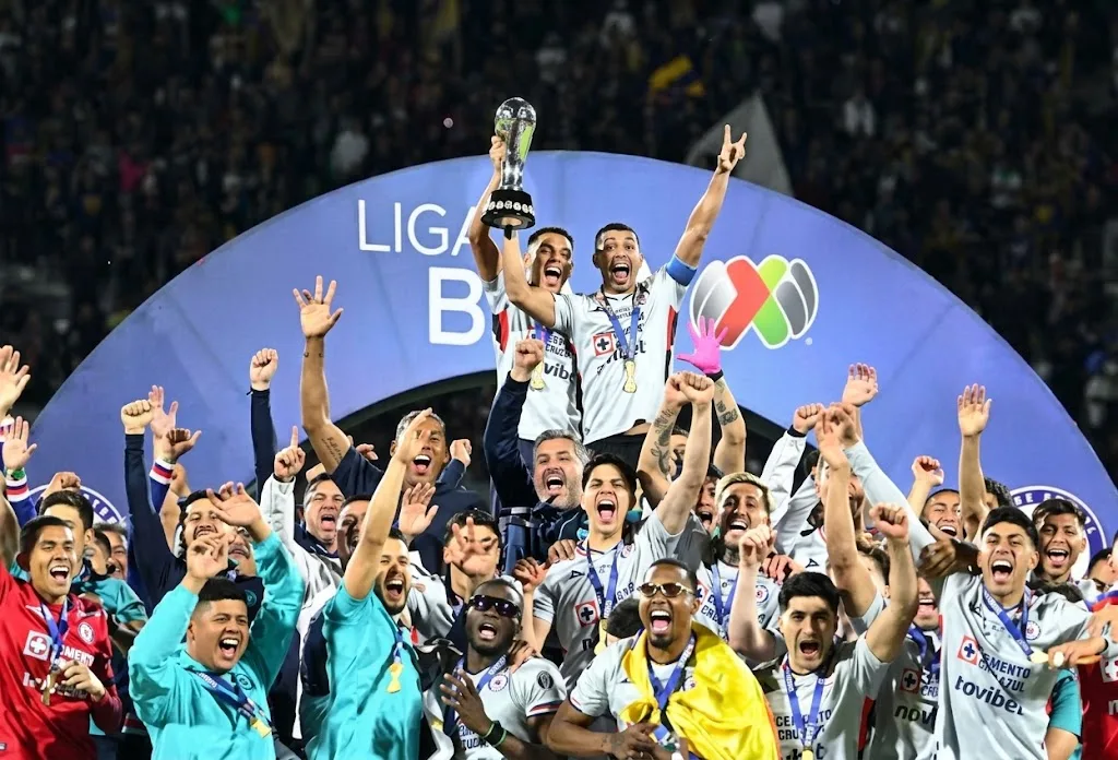 Analiza las claves del éxito de los ocho mejores equipos del torneo Apertura 2026 de la Liga MX, su rendimiento y la lucha rumbo a la Liguilla.
