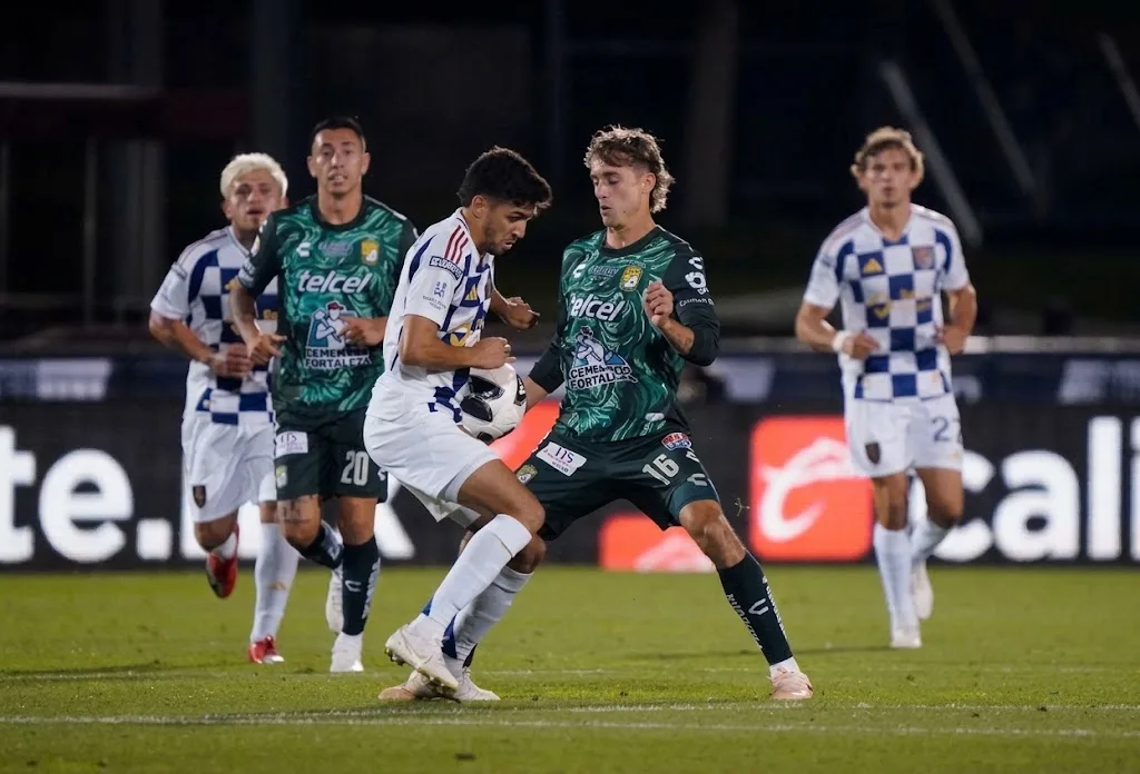 Analiza las claves del éxito de los ocho mejores equipos del torneo Apertura 2026 de la Liga MX, su rendimiento y la lucha rumbo a la Liguilla.