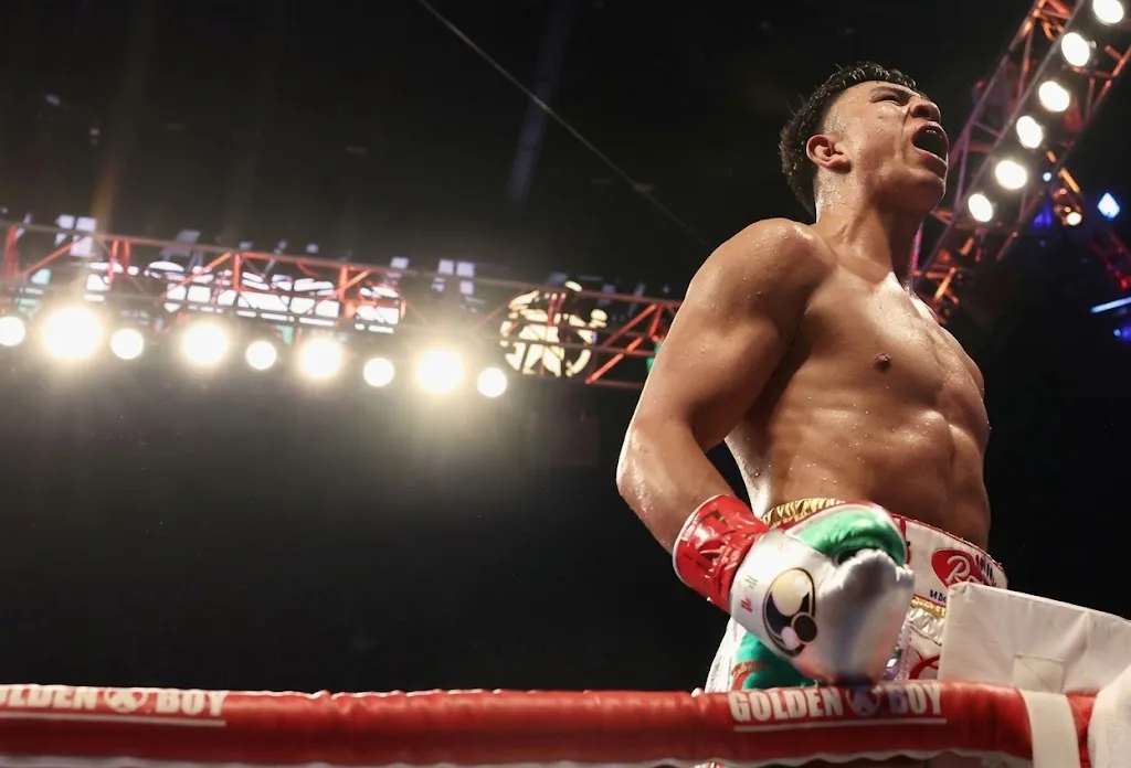 Descubre todos los detalles de "Mexico vs. The World" 2026 en Arabia Saudita: cartelera completa, peleas estelares de Canelo y Munguía, horarios y bolsa millonaria.