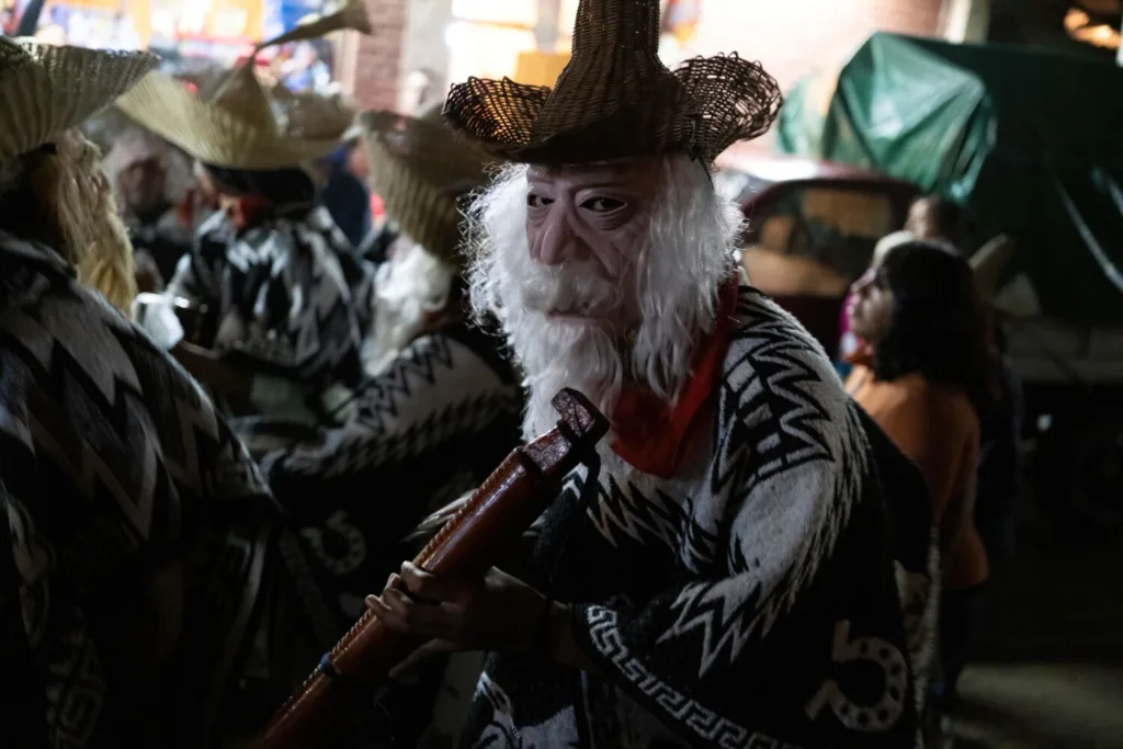 Descubre el Hanal Pixán, el S’ui K’en y el Xantolo. Se trata de tres celebraciones del Día de Muertos que conservan las tradiciones de los pueblos indígenas de México. ¿Ya fuiste a alguna?