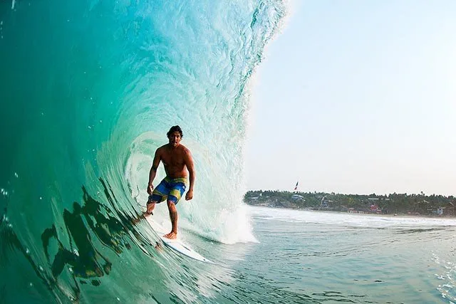 El Pacífico puso la ola y los surfistas hicieron correr la historia: Zicatela pasó de ser una rompiente oaxaqueña a convertirse en el “Pipeline Mexicano” que llevó a Puerto Escondido al mapa mundial del surf./Foto: Insituto del deportes Oaxaca