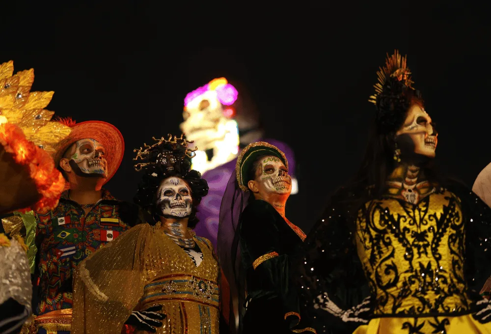 Catrina récord de 33 metros en el Zócalo CDMX 2026. Disfraz