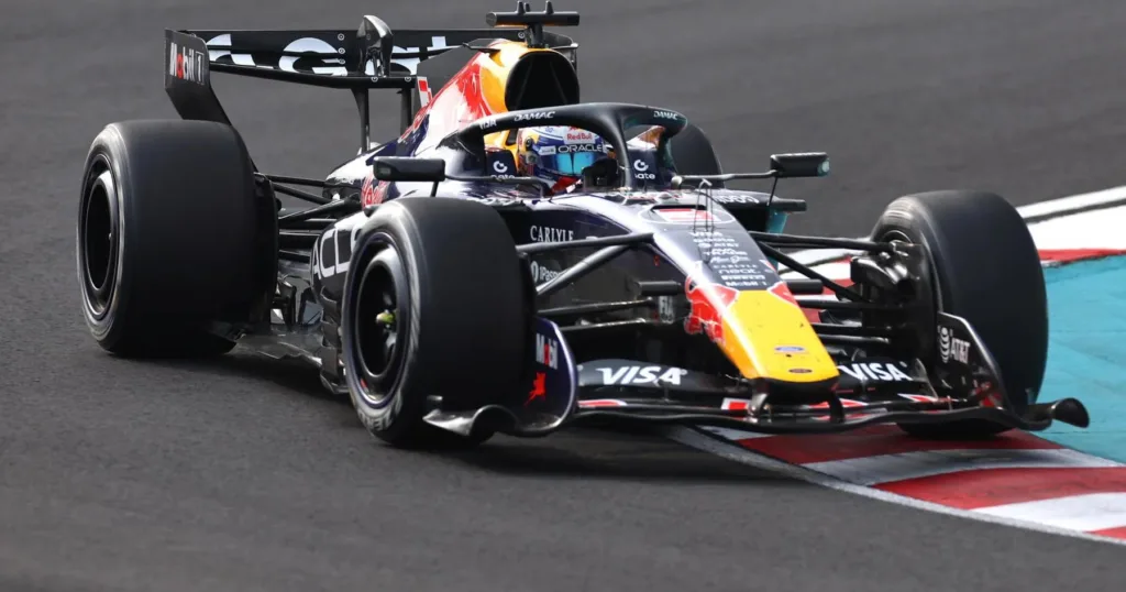 Conoce los pronósticos del GP de México 2026, los cinco pilotos favoritos, las posibilidades de Checo Pérez y los horarios de la Fórmula 1 en CDMX.