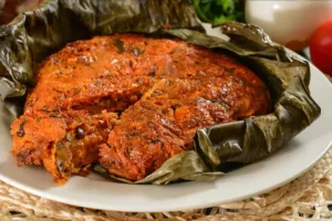 Mucbipollo, el tamal maya que se cocina bajo tierra para recibir a los muertos
