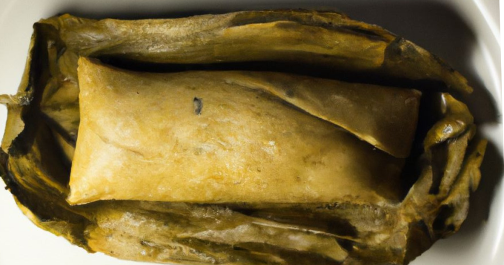 Descubre qué son los tamales de ceniza, cómo se preparan, su historia prehispánica y los estados de México donde puedes encontrarlos.
